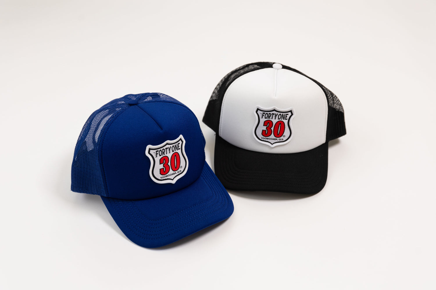 Caps
